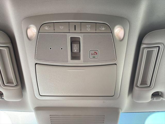 Photo of 2020 Hermosa Blue Pearl Nissan Armada