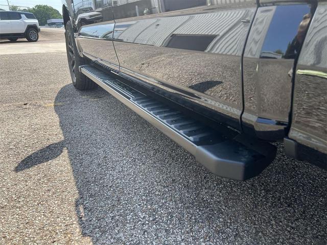 Photo of 2025 AGATE BLACK METALLIC Ford F-150