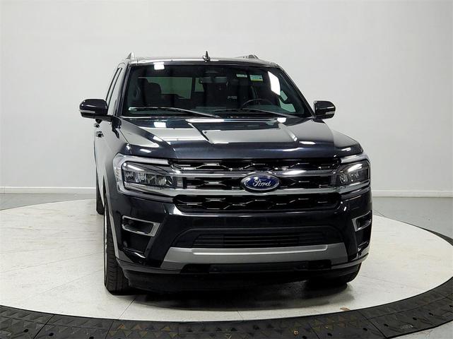 Photo of 2023 DARK MATTER GRAY METALLIC Ford Expedition Max