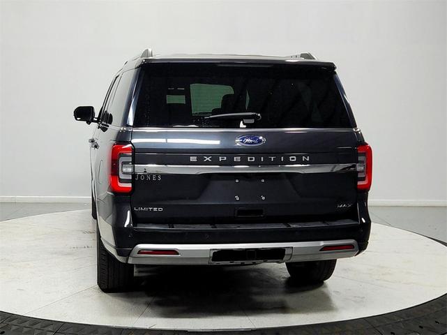 Photo of 2023 DARK MATTER GRAY METALLIC Ford Expedition Max