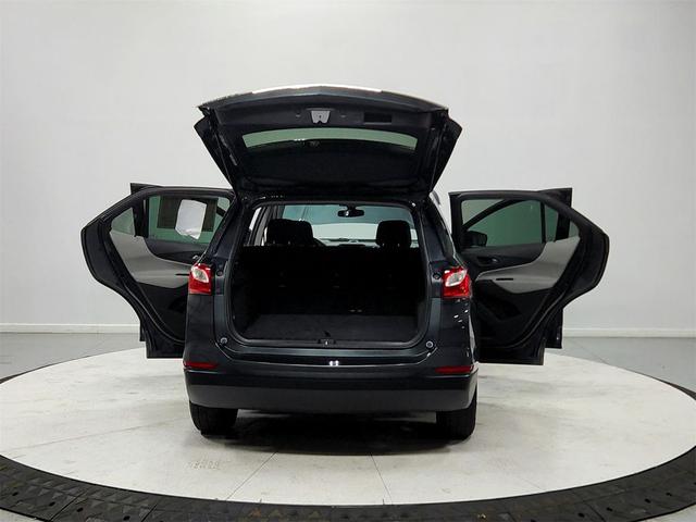 Photo of 2019 Nightfall Gray Metallic Chevrolet Equinox