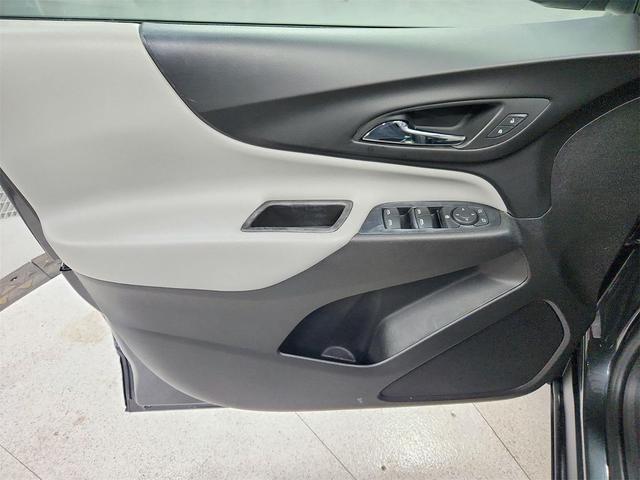 Photo of 2019 Nightfall Gray Metallic Chevrolet Equinox