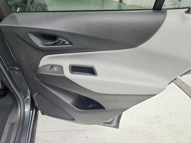 Photo of 2019 Nightfall Gray Metallic Chevrolet Equinox