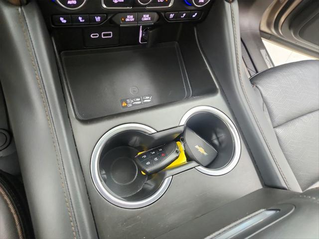Photo of 2021 Empire Beige Metallic Chevrolet Suburban