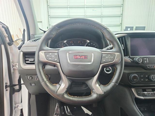 Photo of 2023 Summit White GMC Terrain