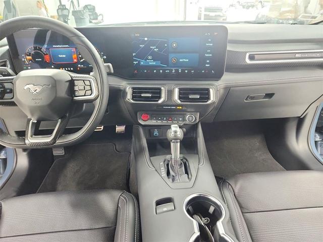 Photo of 2025 VAPOR BLUE METALLIC Ford Mustang