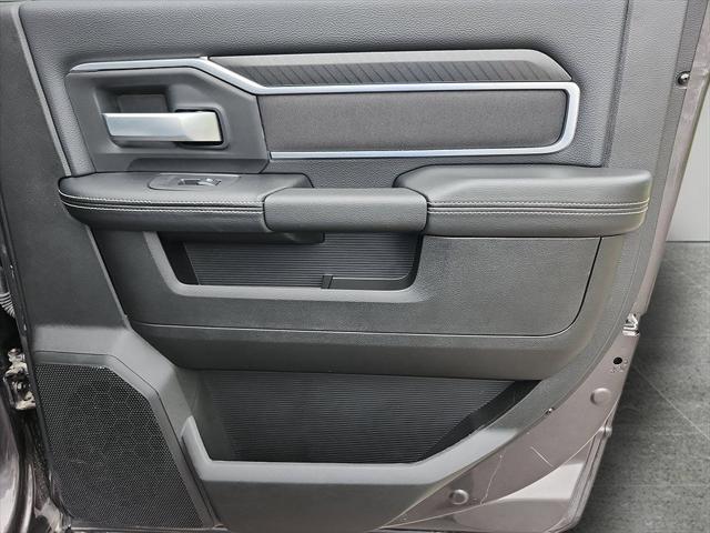 Photo of 2025 Granite Crystal Metallic Clearcoat RAM 2500