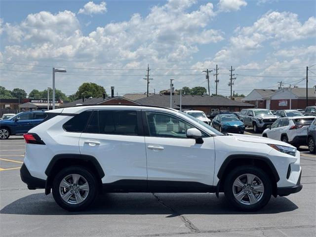 Photo of 2024 Ice Toyota RAV4