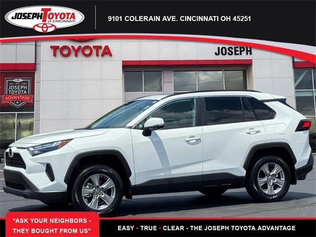 Photo of 2024 Ice Toyota RAV4