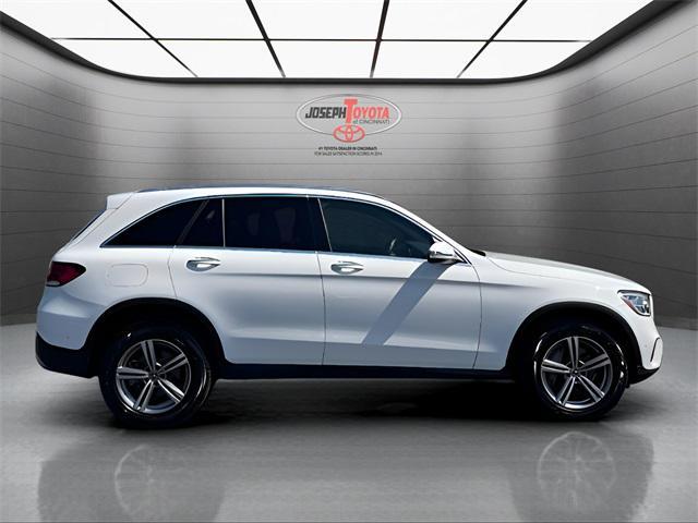 Photo of 2021 Polar White Mercedes-Benz GLC 300