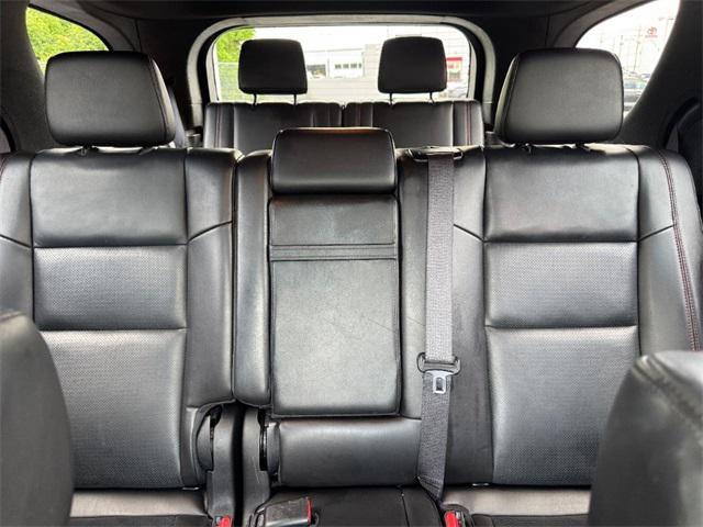 Photo of 2023 DB Black Crystal Clearcoat Dodge Durango