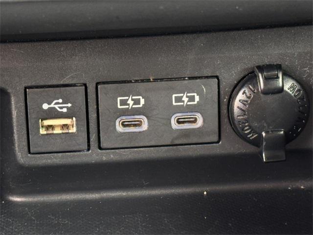 Photo of 2023 Pear Toyota Highlander