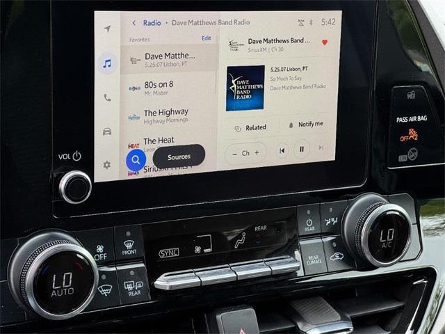 Photo of 2023 Pear Toyota Highlander