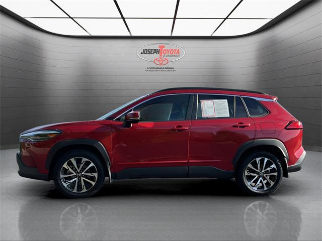 Photo of 2022 Barcelona Red Metallic Toyota Corolla Cross