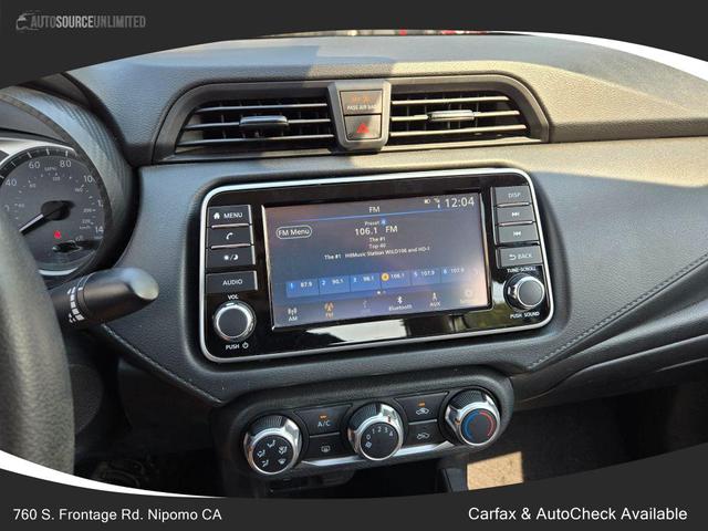 Photo of 2021 Brilliant Silver Metallic Nissan Versa