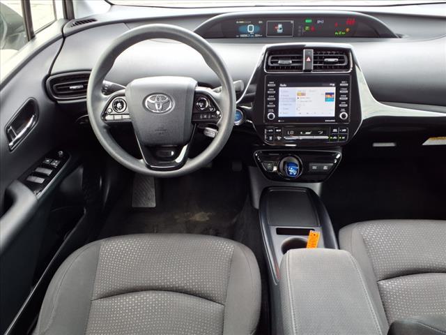 Photo of 2021 White Toyota Prius