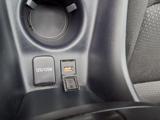 Photo of 2021 White Toyota Prius