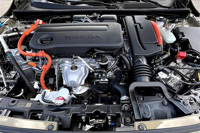 Photo of 2025 Sand Dune Honda Civic Hybrid