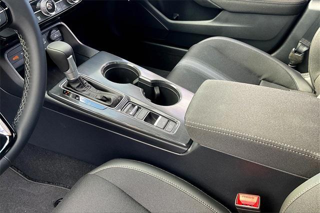 Photo of 2025 Blue Lagoon Pearl Honda Civic