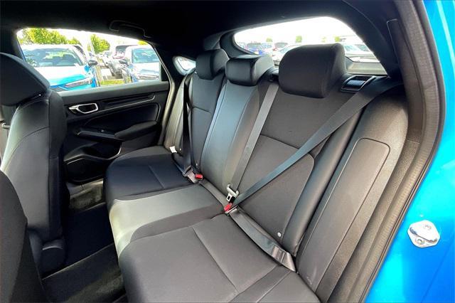 Photo of 2025 Blue Lagoon Pearl Honda Civic