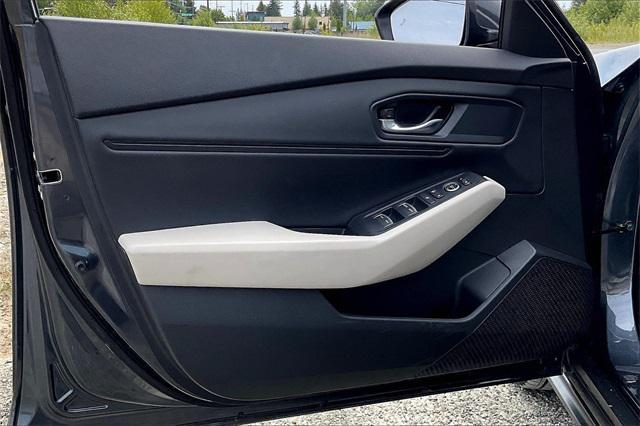 Photo of 2024 Meteorite Gray Metallic Honda Accord