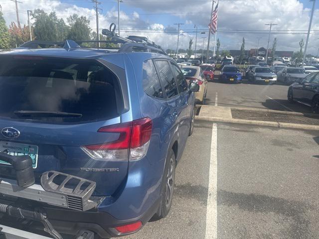 Photo of 2021 Horizon Blue Pearl Subaru Forester