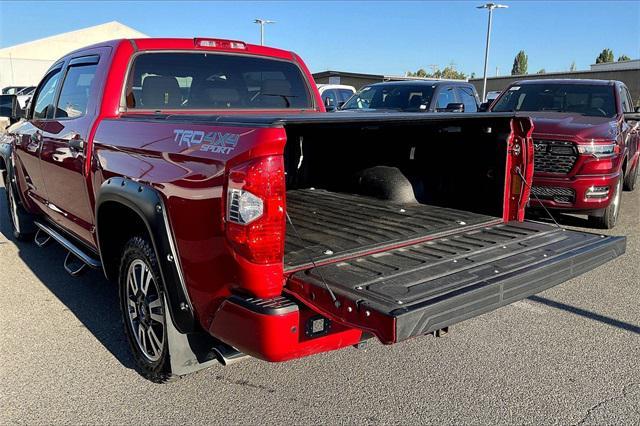 Photo of 2018 Barcelona Red Metallic Toyota Tundra