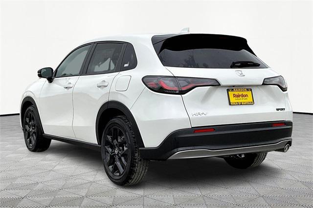 Photo of 2025 Platinum White Pearl Honda HR-V