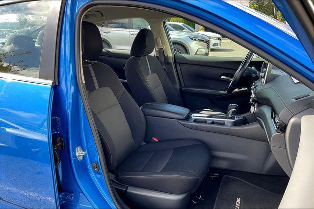 Photo of 2023 Electric Blue Metallic Nissan Sentra