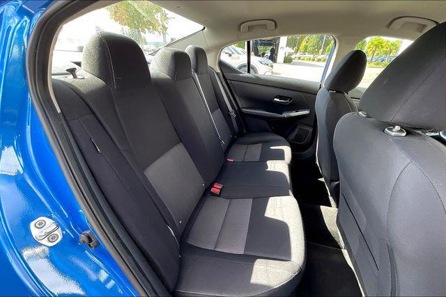 Photo of 2023 Electric Blue Metallic Nissan Sentra