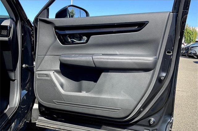 Photo of 2026 Crystal Black Pearl Honda CR-V