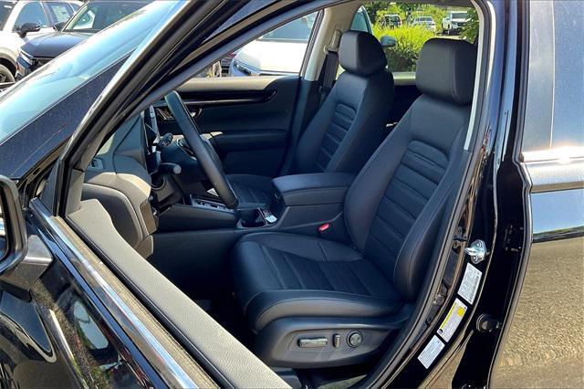 Photo of 2026 Crystal Black Pearl Honda CR-V