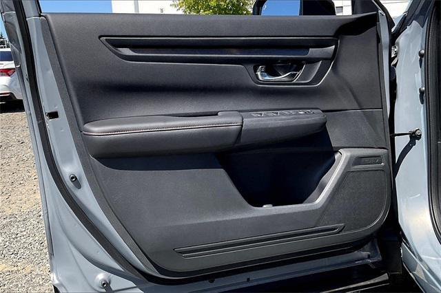 Photo of 2026 Urban Gray Pearl Honda CR-V Hybrid