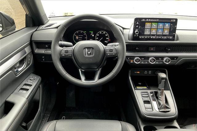 Photo of 2025 Solar Silver Metallic Honda CR-V Hybrid