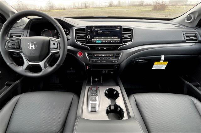 Photo of 2025 Sonic Gray Pearl Honda Ridgeline