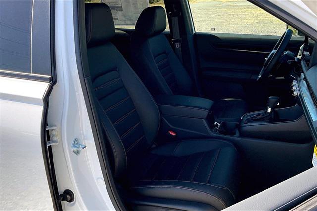 Photo of 2026 Platinum White Pearl Honda CR-V Hybrid