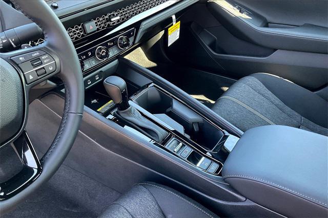 Photo of 2025 Still Night Pearl Honda Accord Hybrid