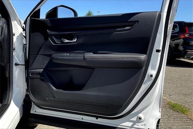Photo of 2026 Platinum White Pearl Honda CR-V Hybrid