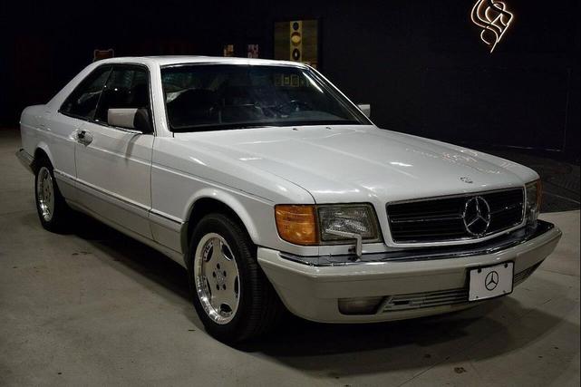 Photo of 1989 White Mercedes-Benz S-Class