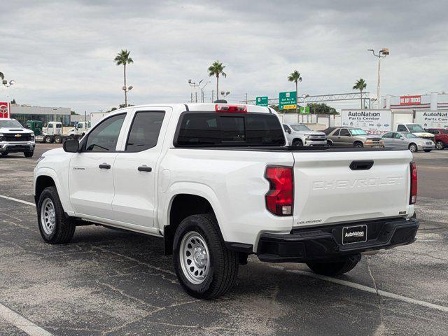 Photo of 2025 Summit White Chevrolet Colorado