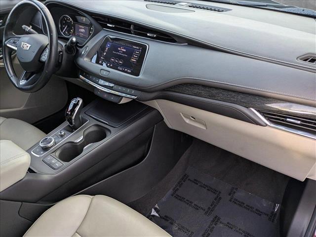 Photo of 2023 Rosewood Metallic Cadillac XT4