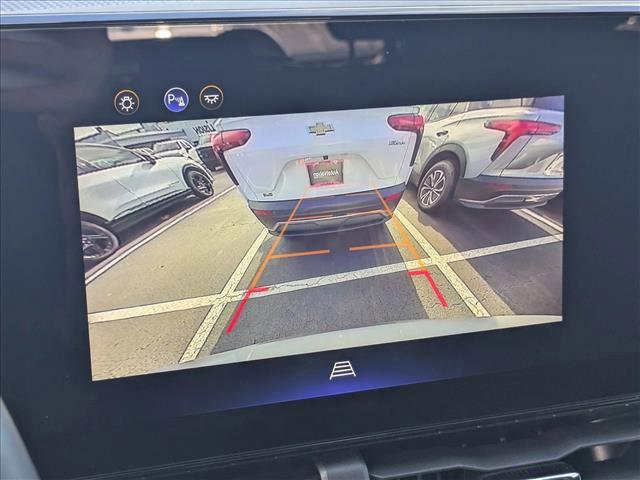 Photo of 2025 Sterling Gray Metallic Chevrolet Equinox