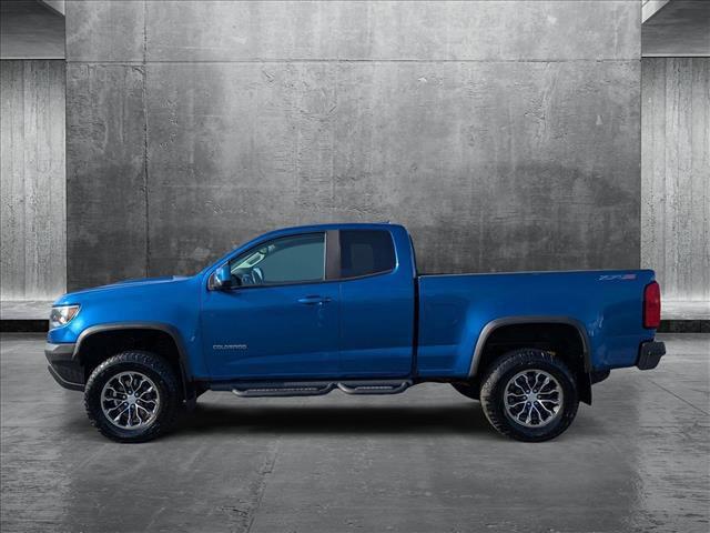 Photo of 2018 Kinetic Blue Metallic Chevrolet Colorado