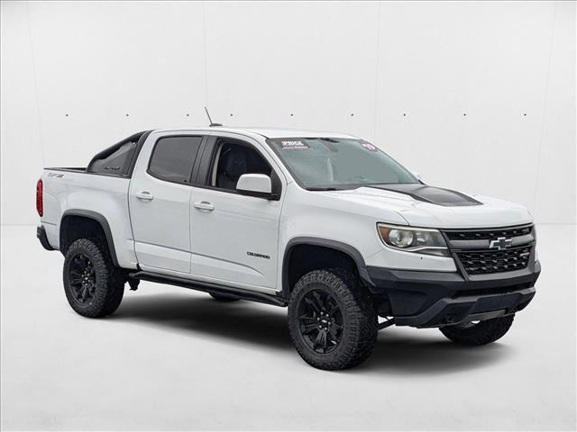 Photo of 2019 Summit White Chevrolet Colorado