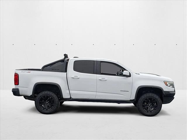 Photo of 2019 Summit White Chevrolet Colorado