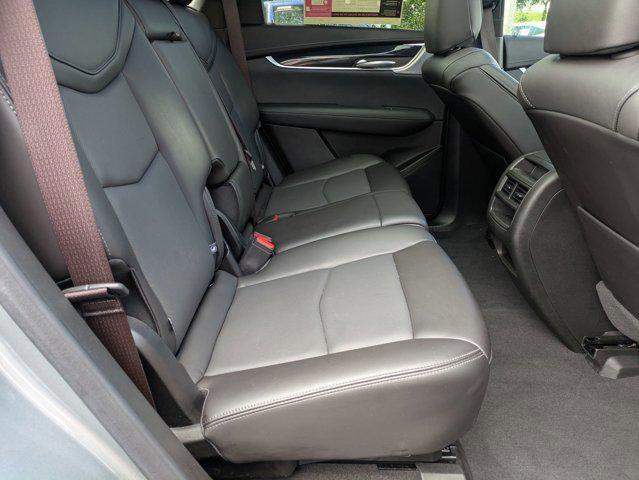 Photo of 2025 Argent Silver Metallic Cadillac XT5