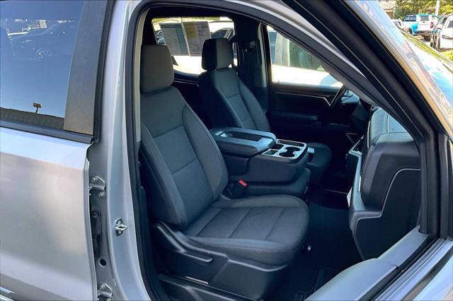 Photo of 2022 Silver Ice Metallic Chevrolet Silverado 1500