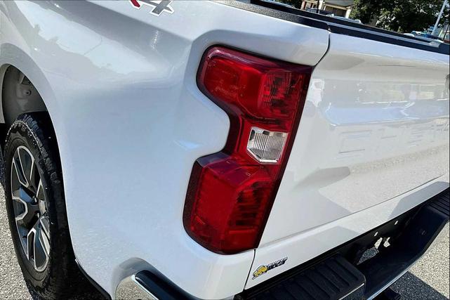 Photo of 2023 Summit White Chevrolet Silverado 1500