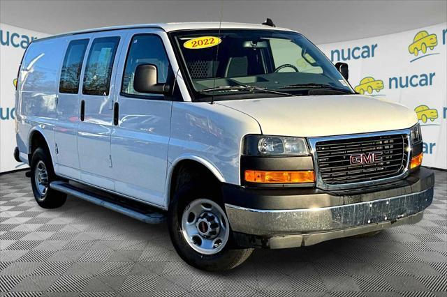 2022 GMC Savana 2500