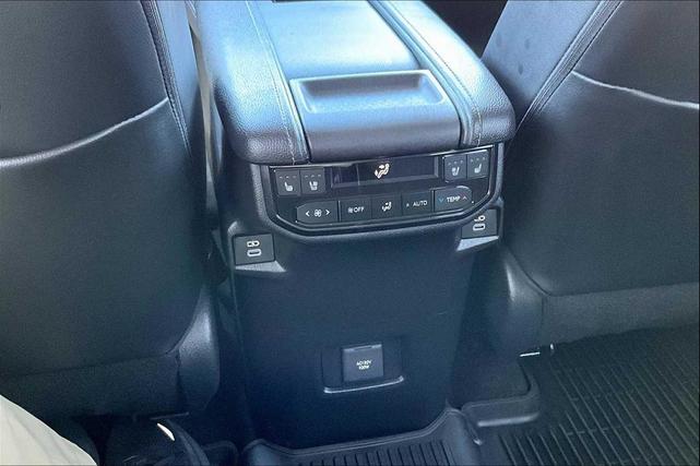 Photo of 2024 Storm Cloud Toyota Grand Highlander